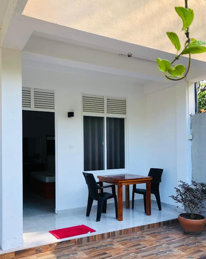 Senarathna Guest House Weligama Eksteriør billede