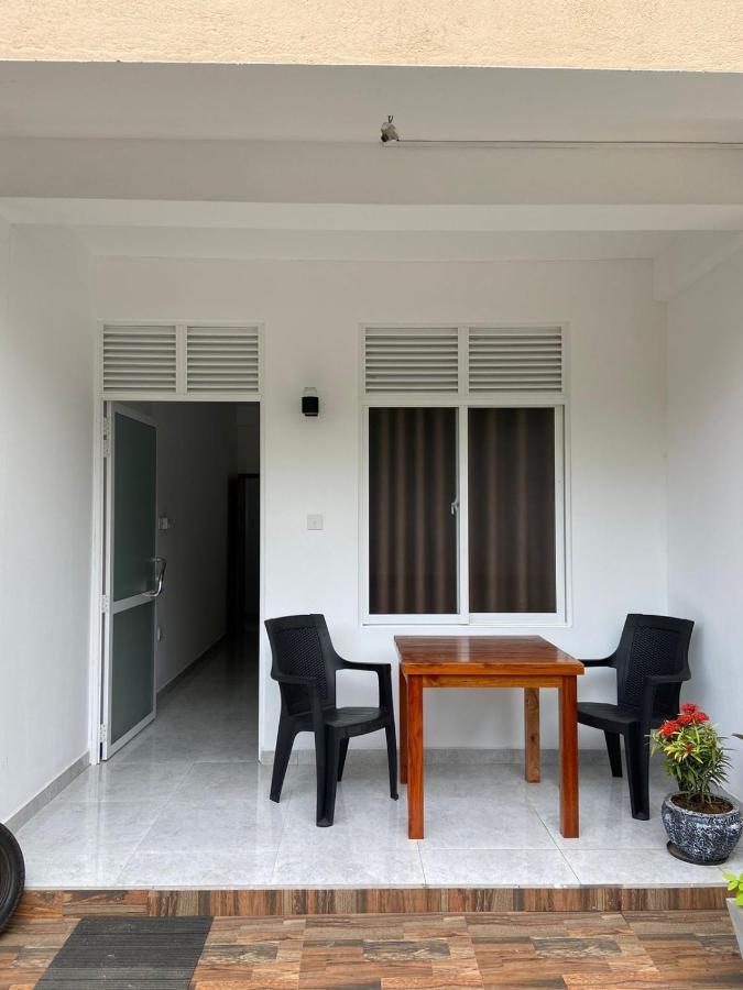 Senarathna Guest House Weligama Eksteriør billede