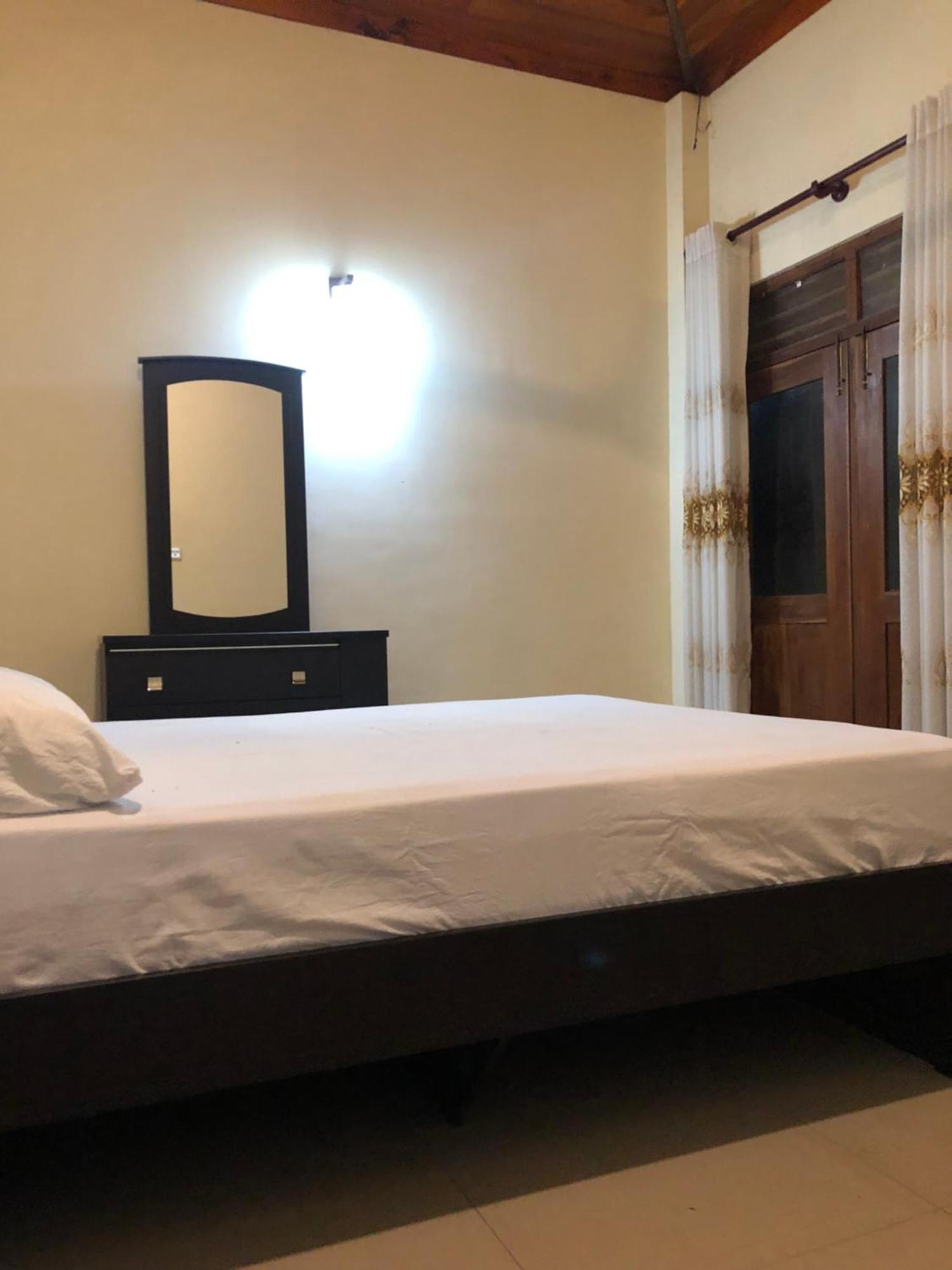 Senarathna Guest House Weligama Eksteriør billede