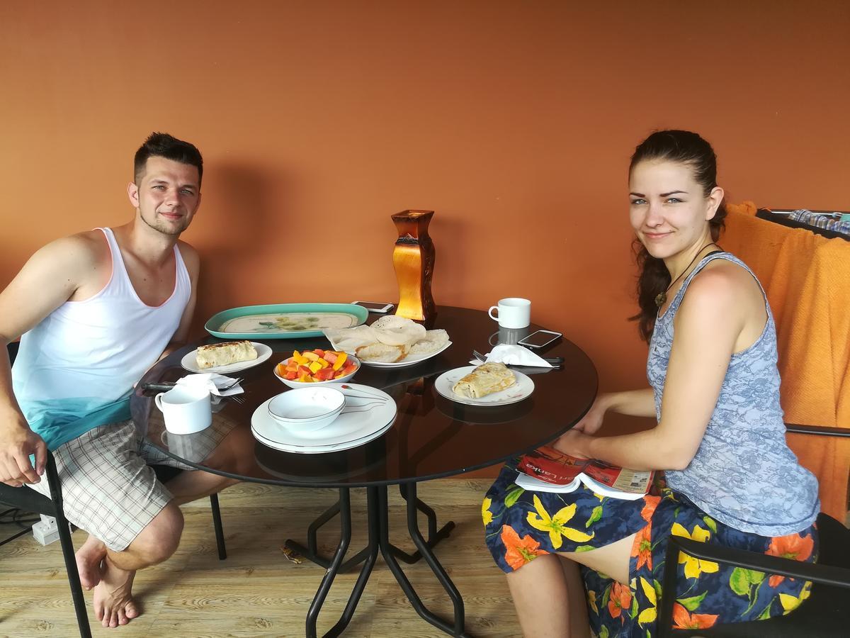 Senarathna Guest House Weligama Eksteriør billede